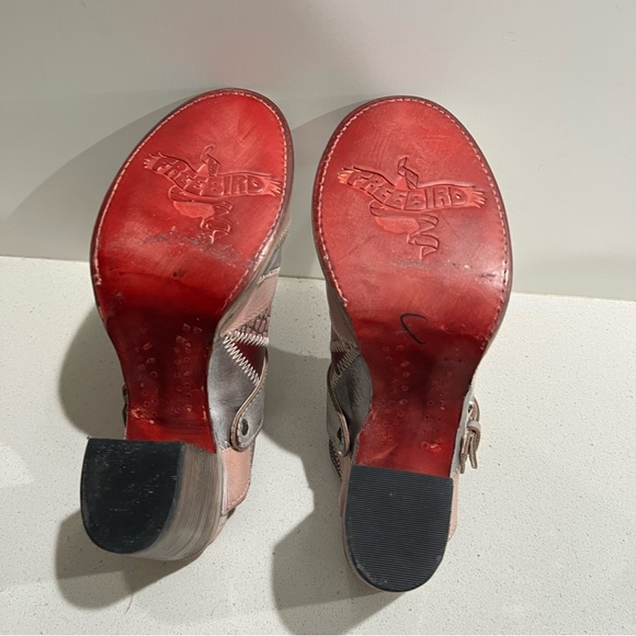 Freebird Beetle Leather Patchwork Clogs 9W - Picture 4 of 6